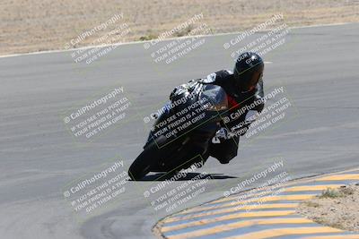 media/Apr-09-2023-SoCal Trackdays (Sun) [[333f347954]]/Turn 10 (115pm)/